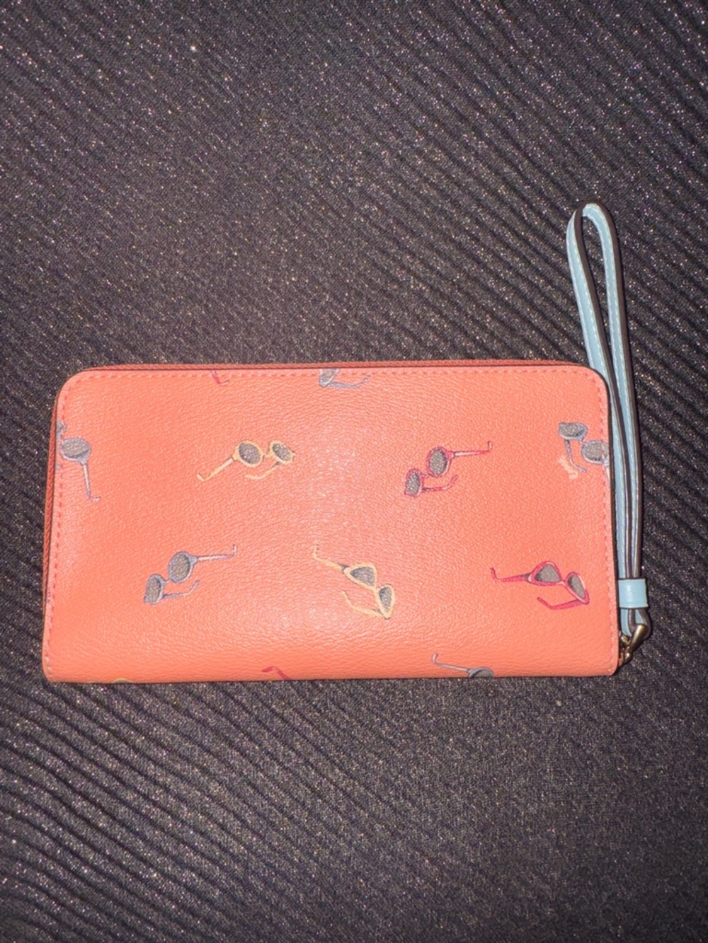 Coach Coral Sunglasses Print Wristlet Wallet with Light Blue Strap - Picture 3 of 8